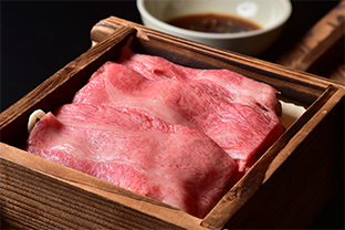 飛騨牛の蒸籠蒸し